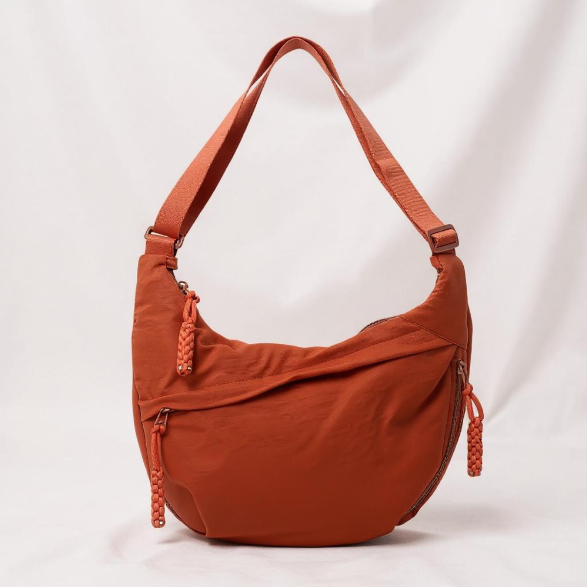 Bolso de Hombro Elegante de Nylon