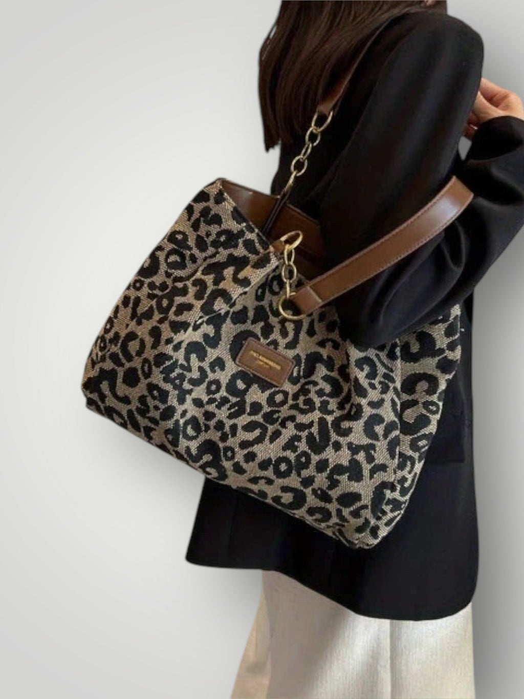 Leonara | Bolso bandolera con estampado de leopardo