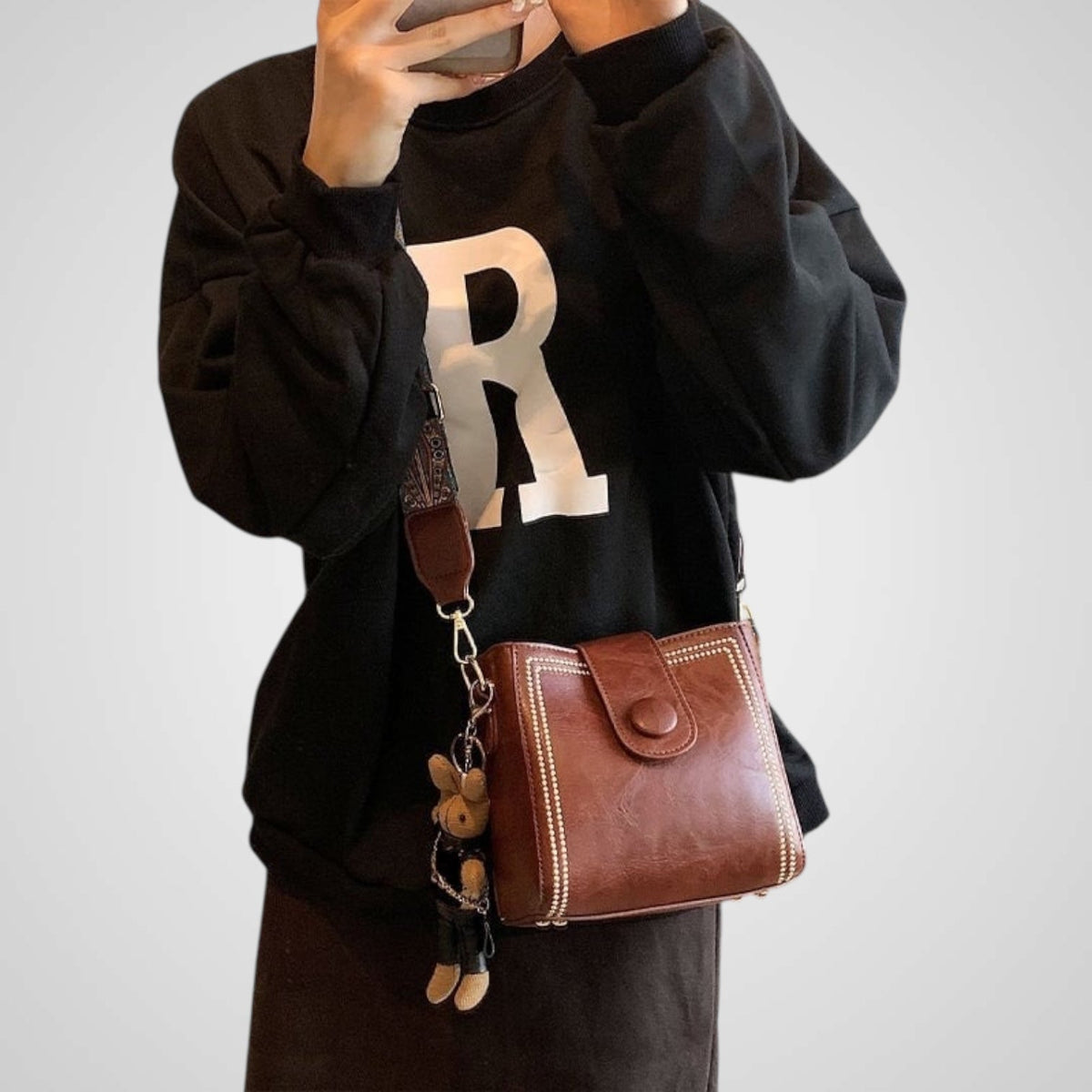 Olmo | Bolso retro con bandolera ancha ajustable